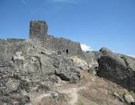 Castle of Monsanto: A Fortress Etched in Stone and Legend